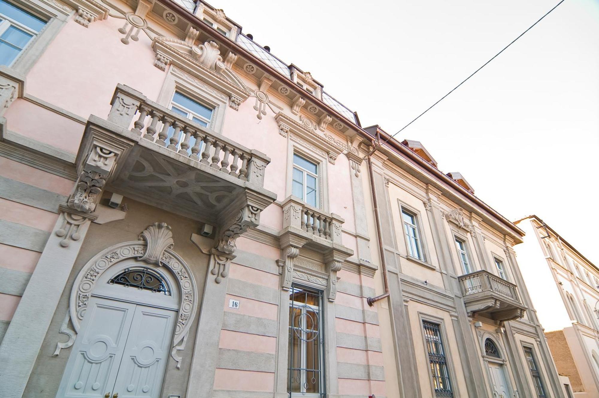Hotel Di Varese Esterno foto