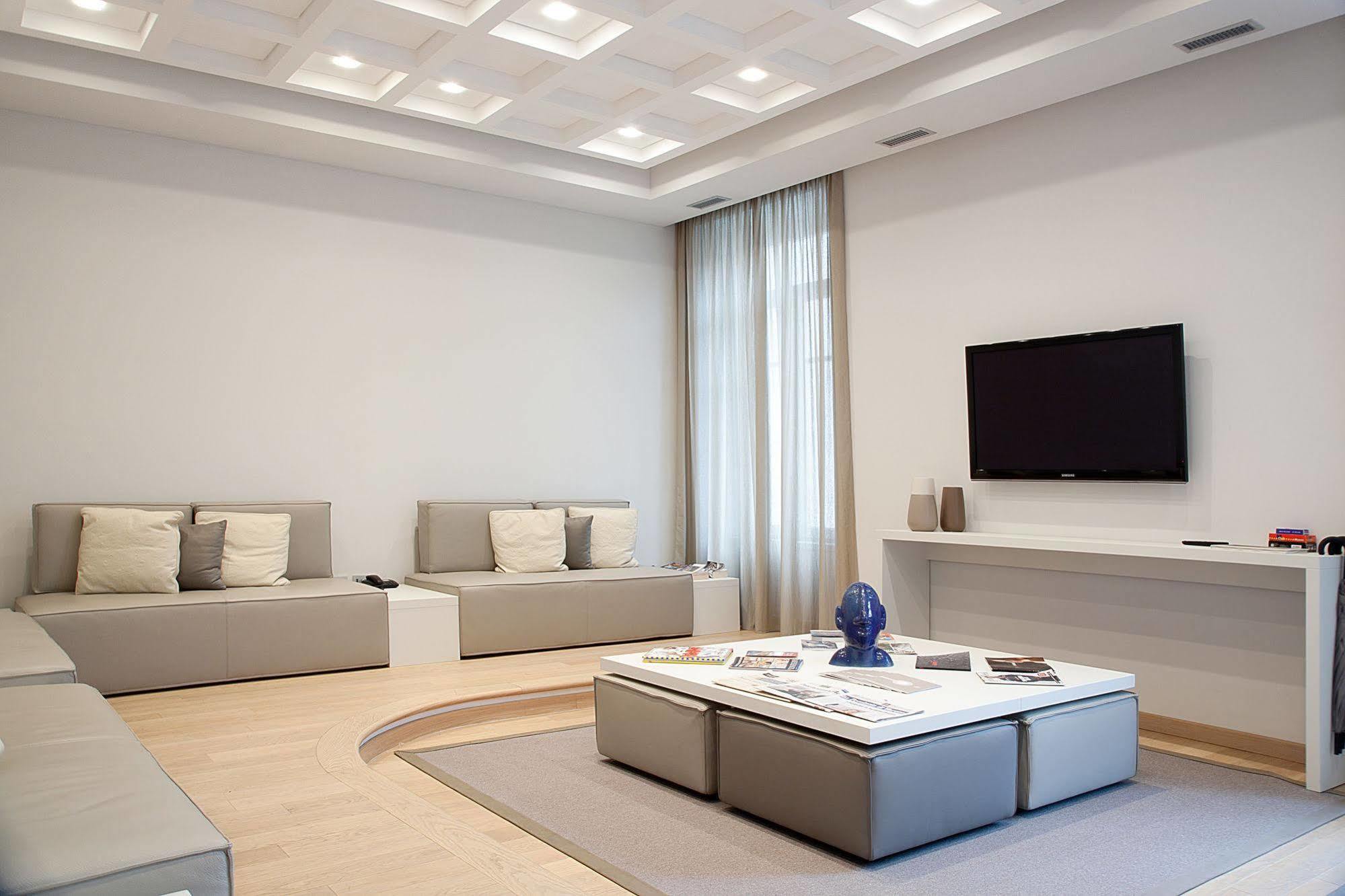 Hotel Di Varese Esterno foto